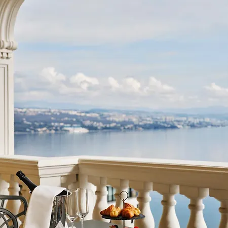 Continental 3* Opatija