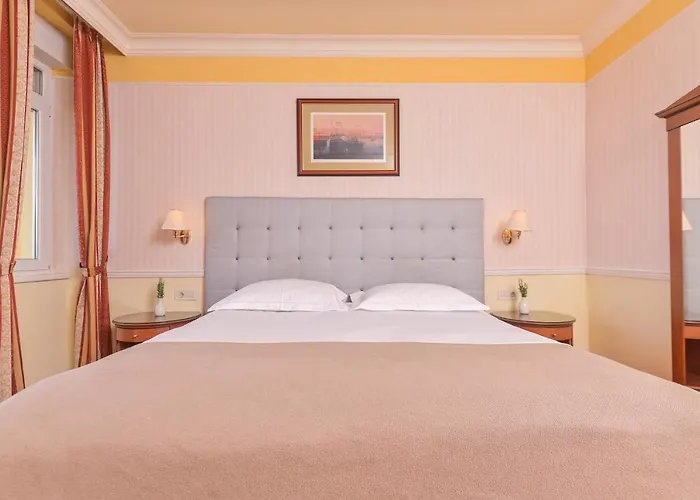 Continental 3* Opatija