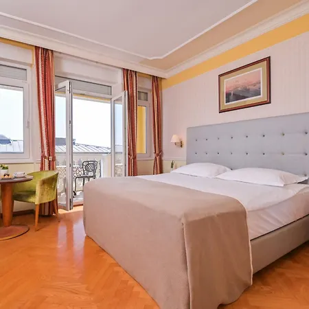 Continental Szálloda 3*