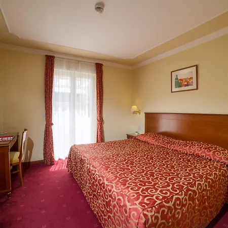 Continental 3*