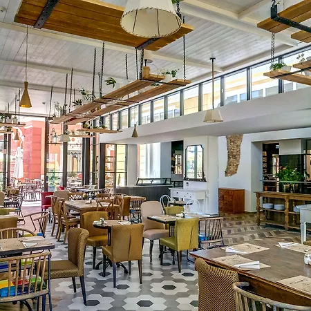 Szálloda Continental 3*