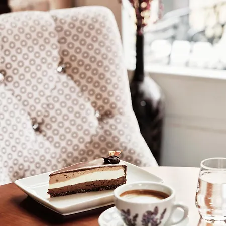 Continental Szálloda