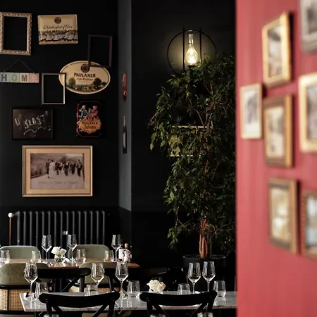 Continental 3* Abbázia