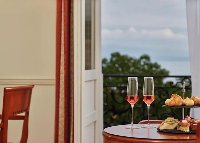 Continental Hotel 3*