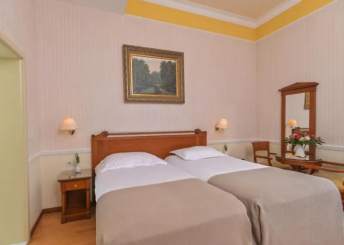 Continental Отель 3*