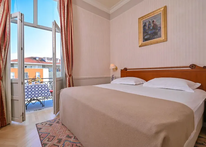 Continental Отель 3*